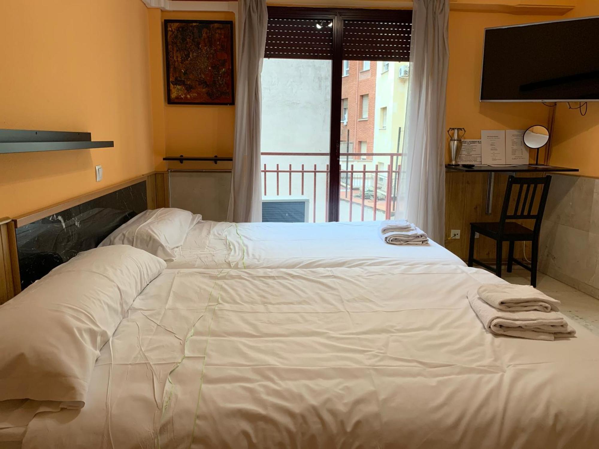 Apartamentos Y Estudios Torr En Madrid - Chamartin Con Wifi Gratis Luaran gambar